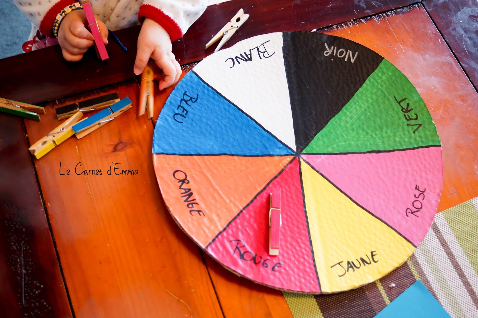 La roue des couleurs - Montessori - Tutos Peinture - 10 Doigts