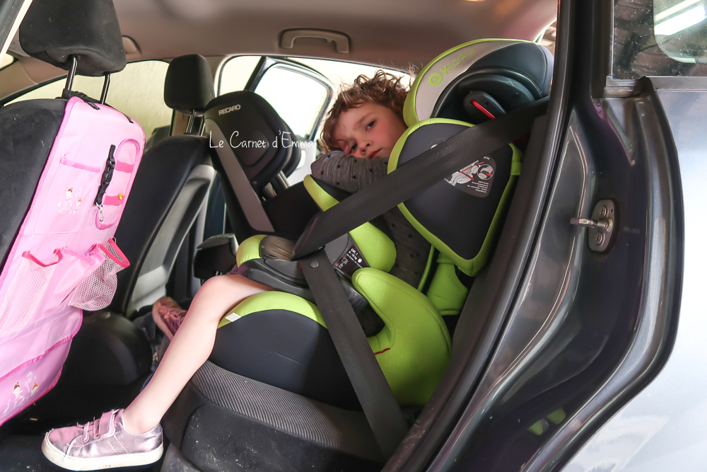 En voiture avec le siège auto bouclier Kiddy GuardianFix 3 - Les Perles de  Maman