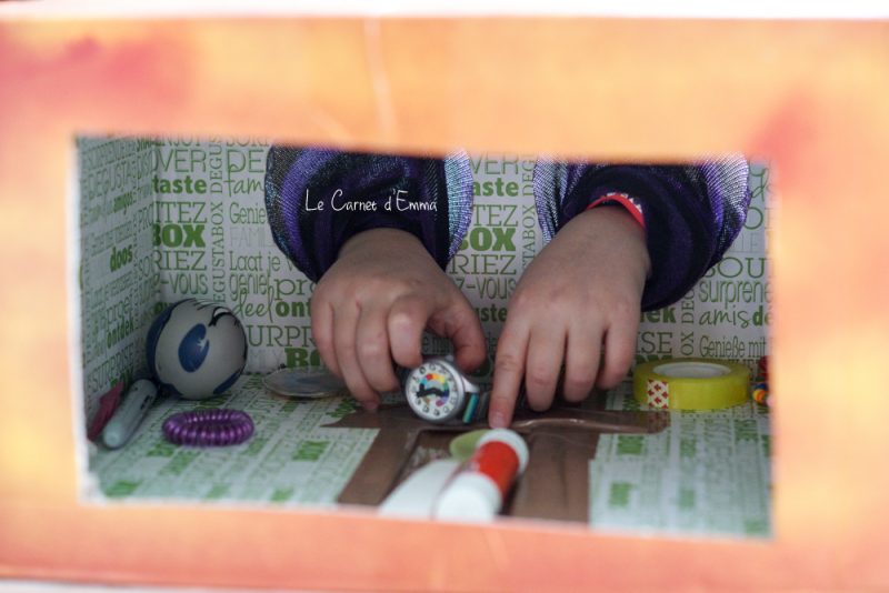 DIY d'une boîte mystère pour faire des activités avec les enfants